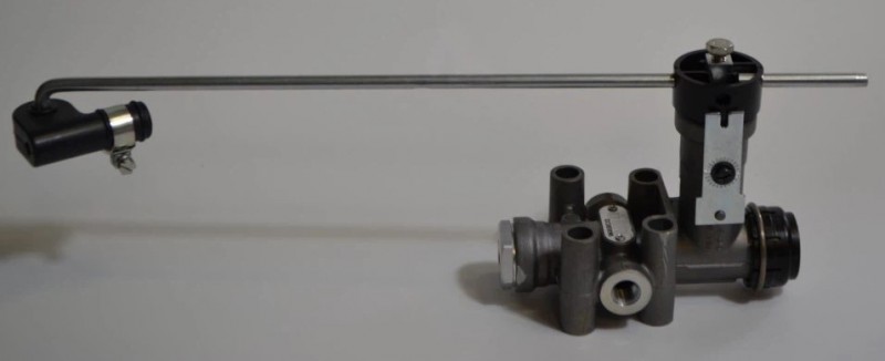 Кран уровня пола WABCO ОРИГИНАЛ 4640060020