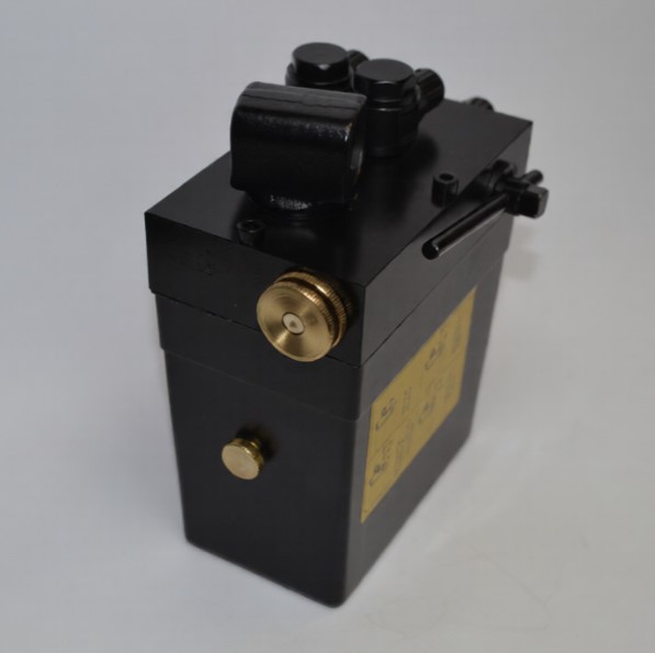 Насос подъема кабины 40.506.900к3